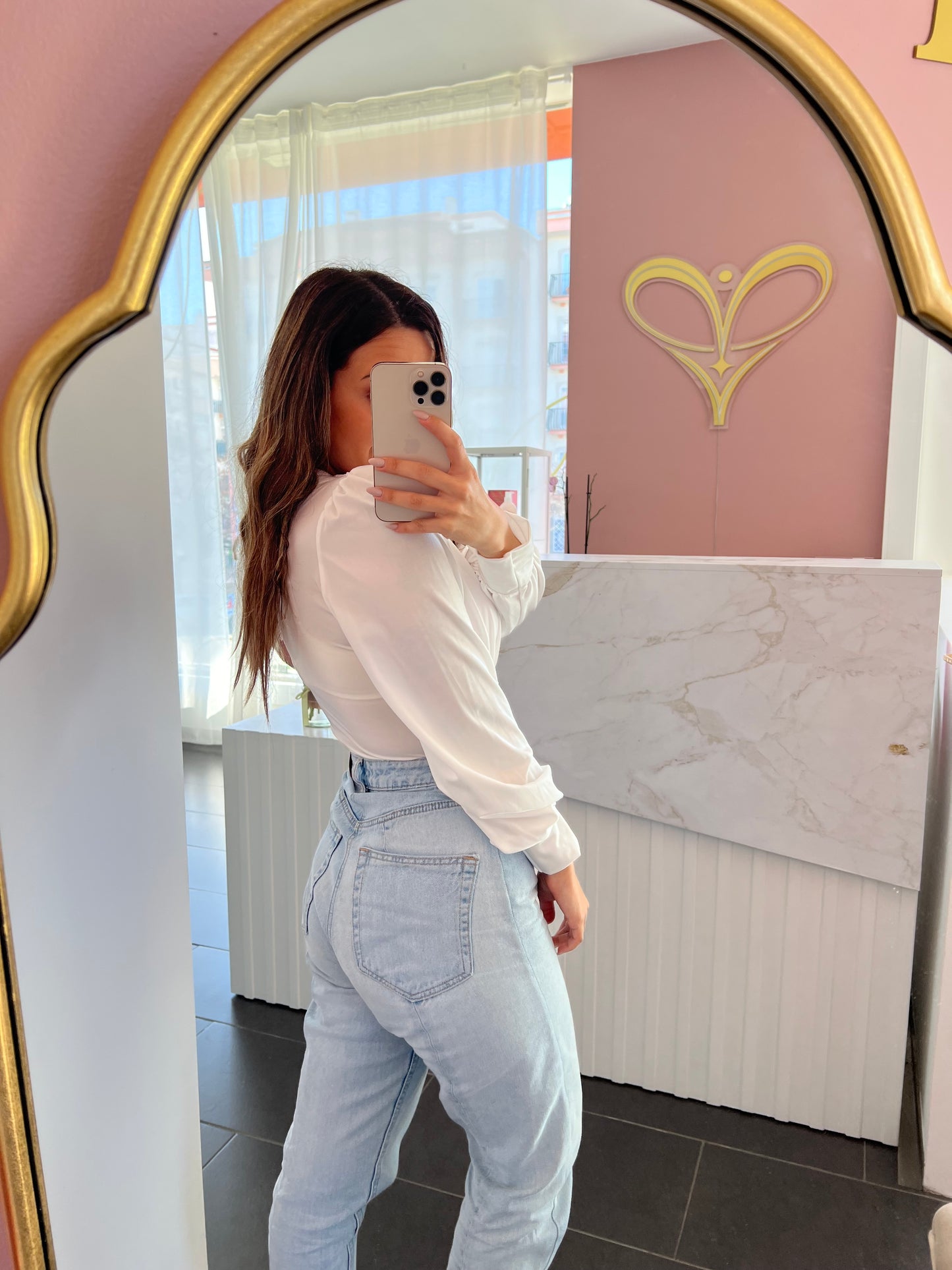 Body Isa
