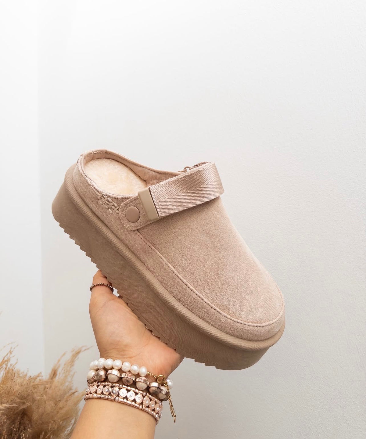 Pantufa Inspiração UGG