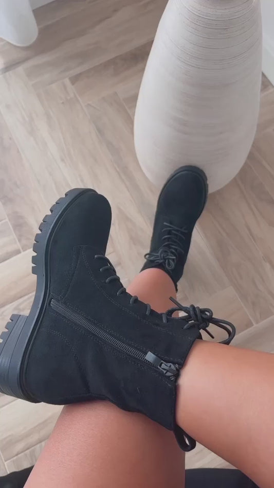 Bota Martha